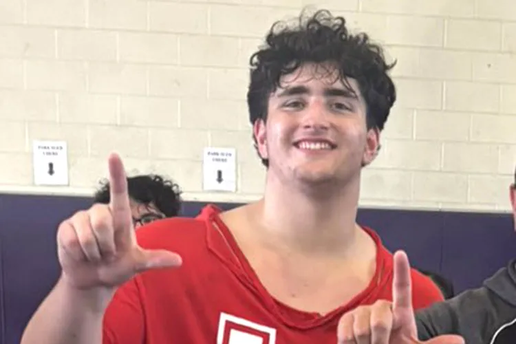 Odin Hensley Obituary, Death - Lake Travis High School Senior Dies After Medical Emergency During Football Practice